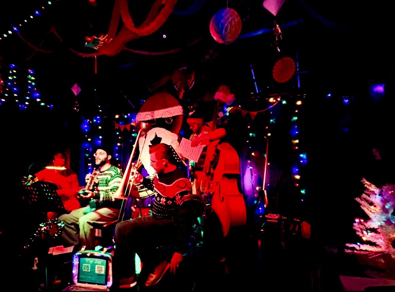 Lindy in the Lou — TUE 15 DEC