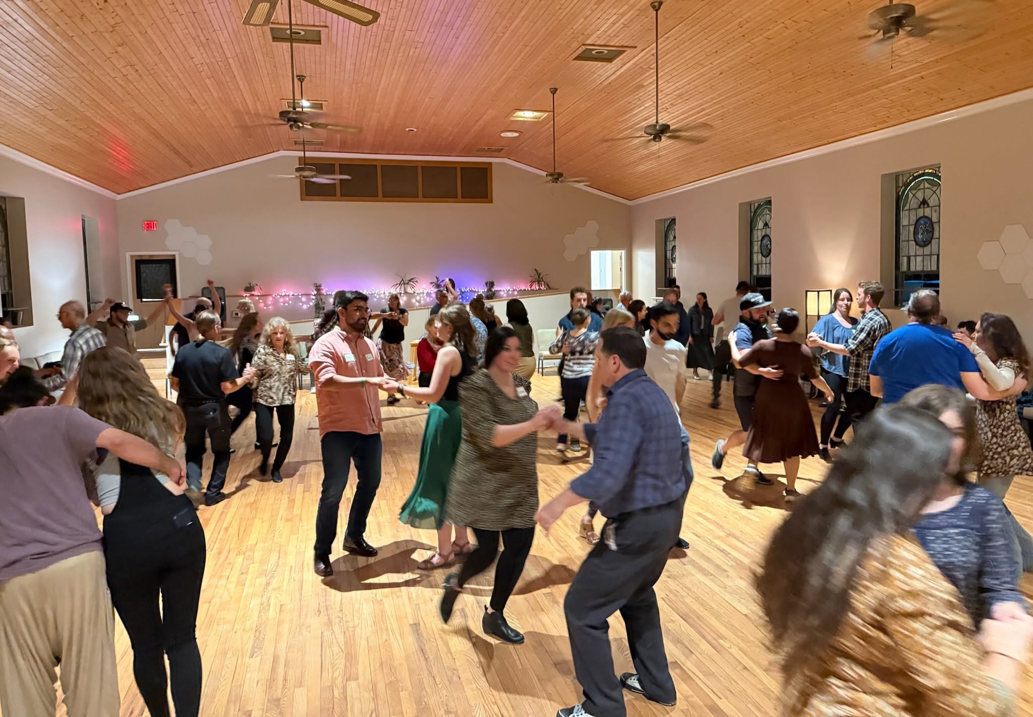 Asheville Swing Night - Swing Dance and Lesson β FRI 9 β SAT 10 OCT
