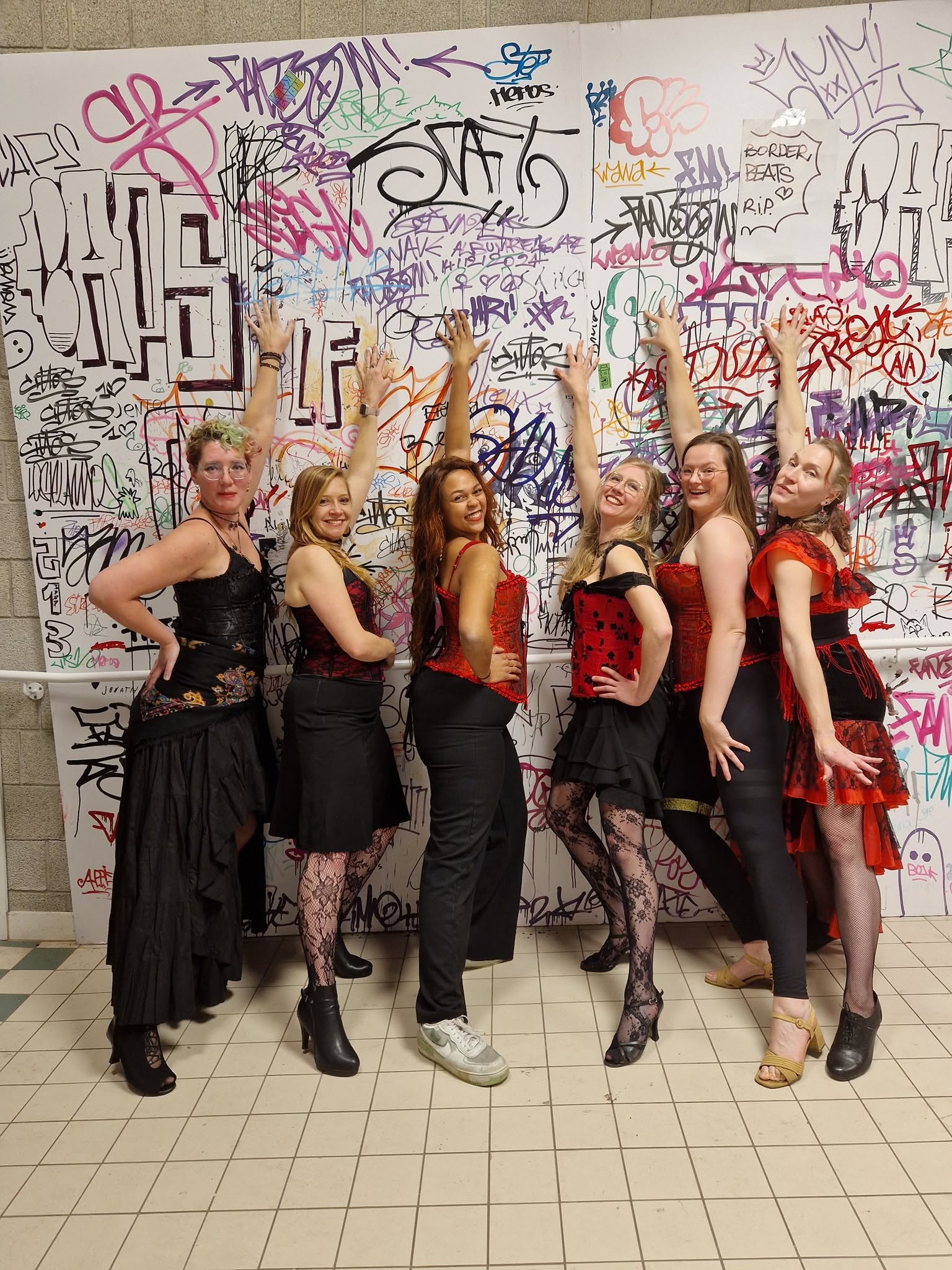 Glitter & Glam Jam — SUN 22 NOV