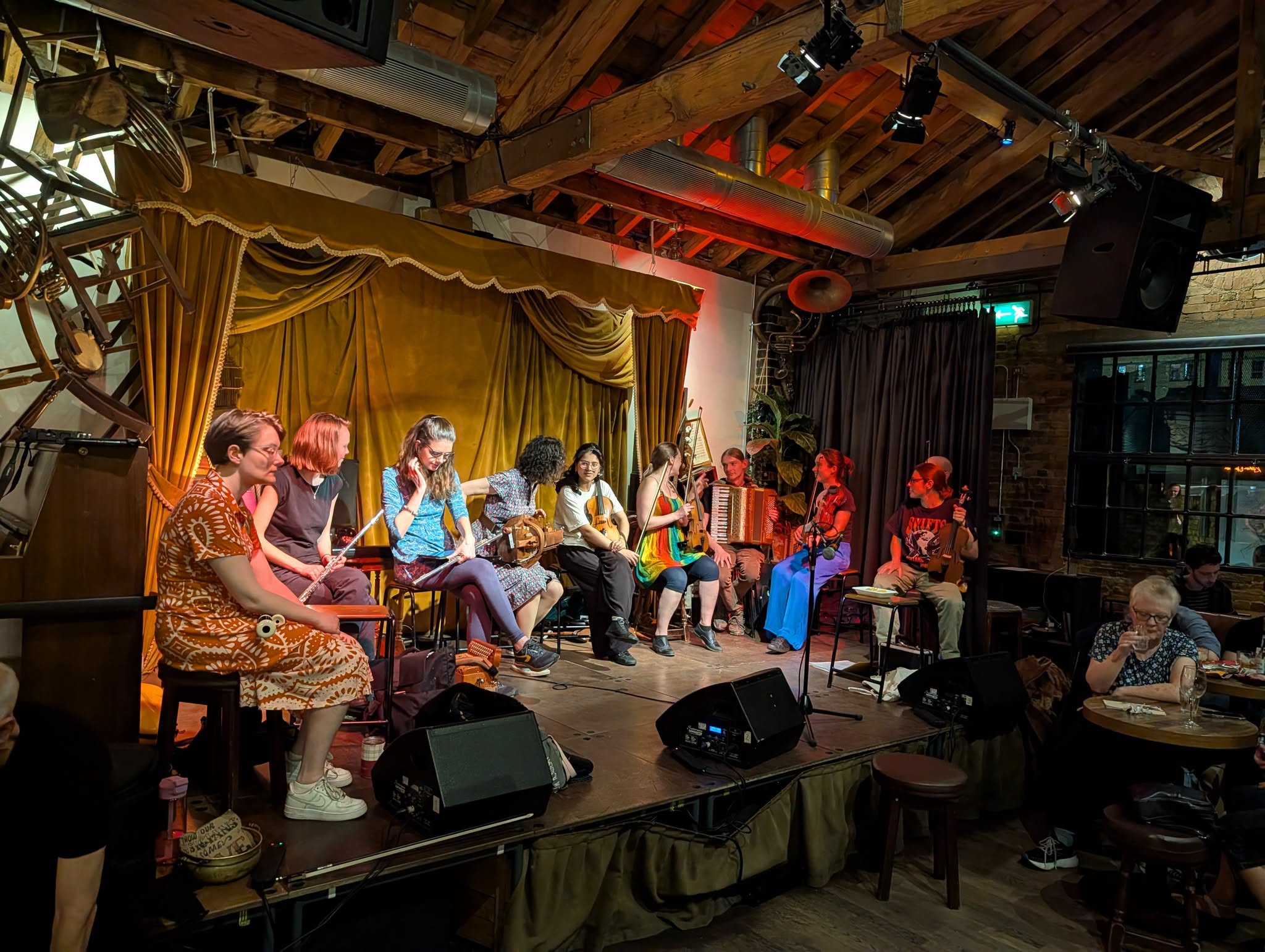 Bal Étoile at Jamboree — WED 14 OCT