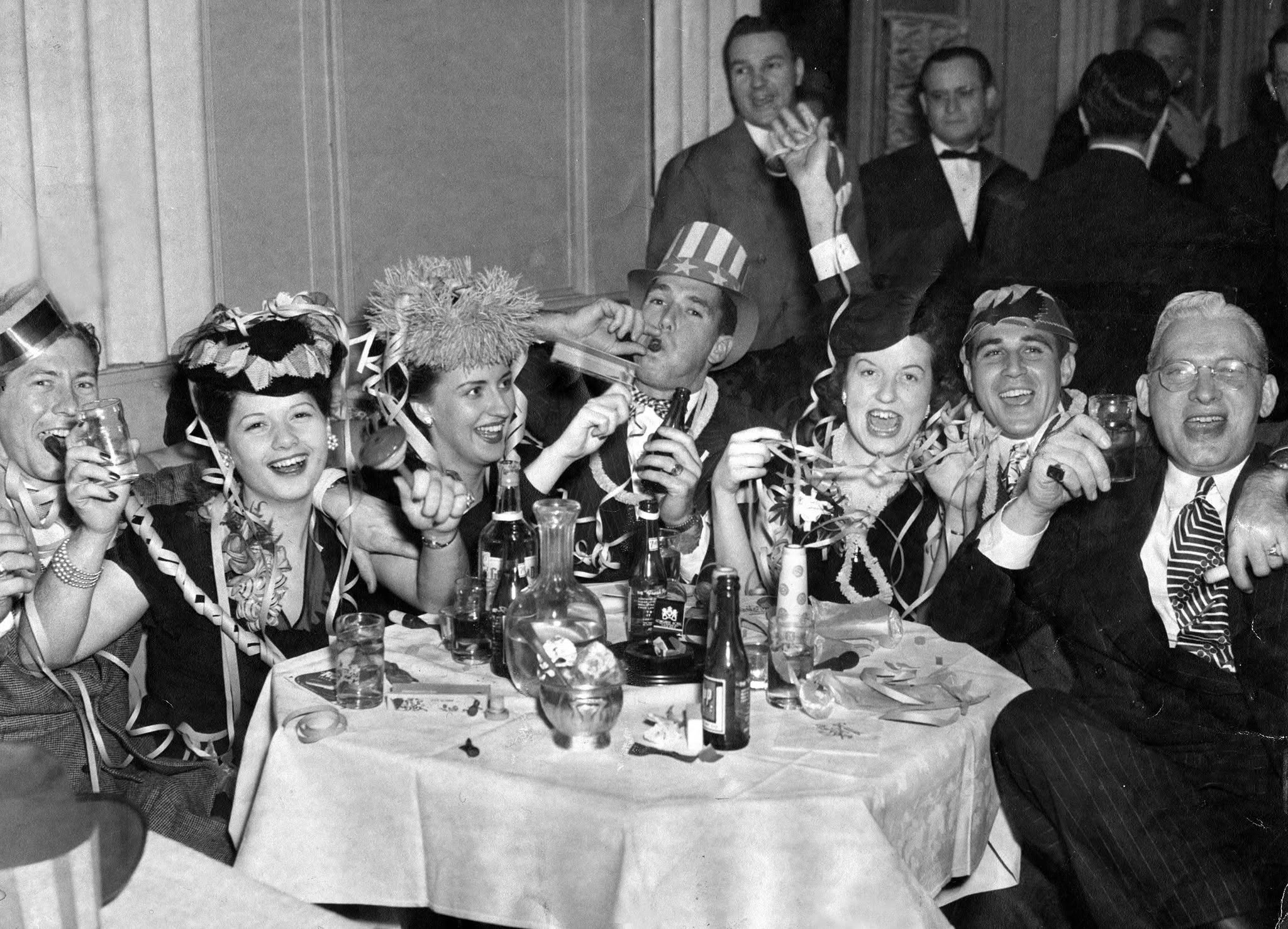 Rockin’ New Year’s Eve Extravaganza with Crash & Deb! — FRI 1 JAN 2027