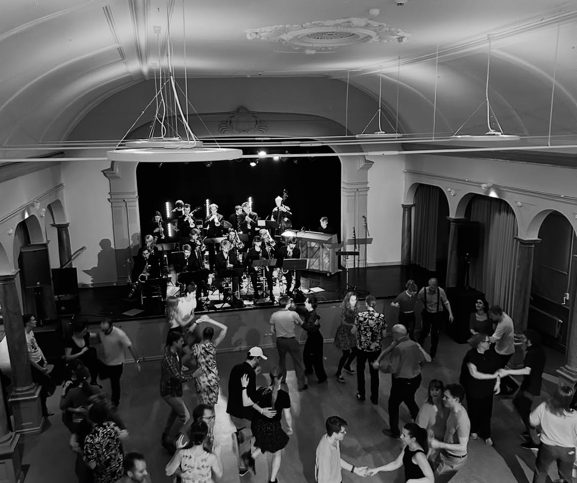 Söndagsswing på Arbis — SUN 25 OCT