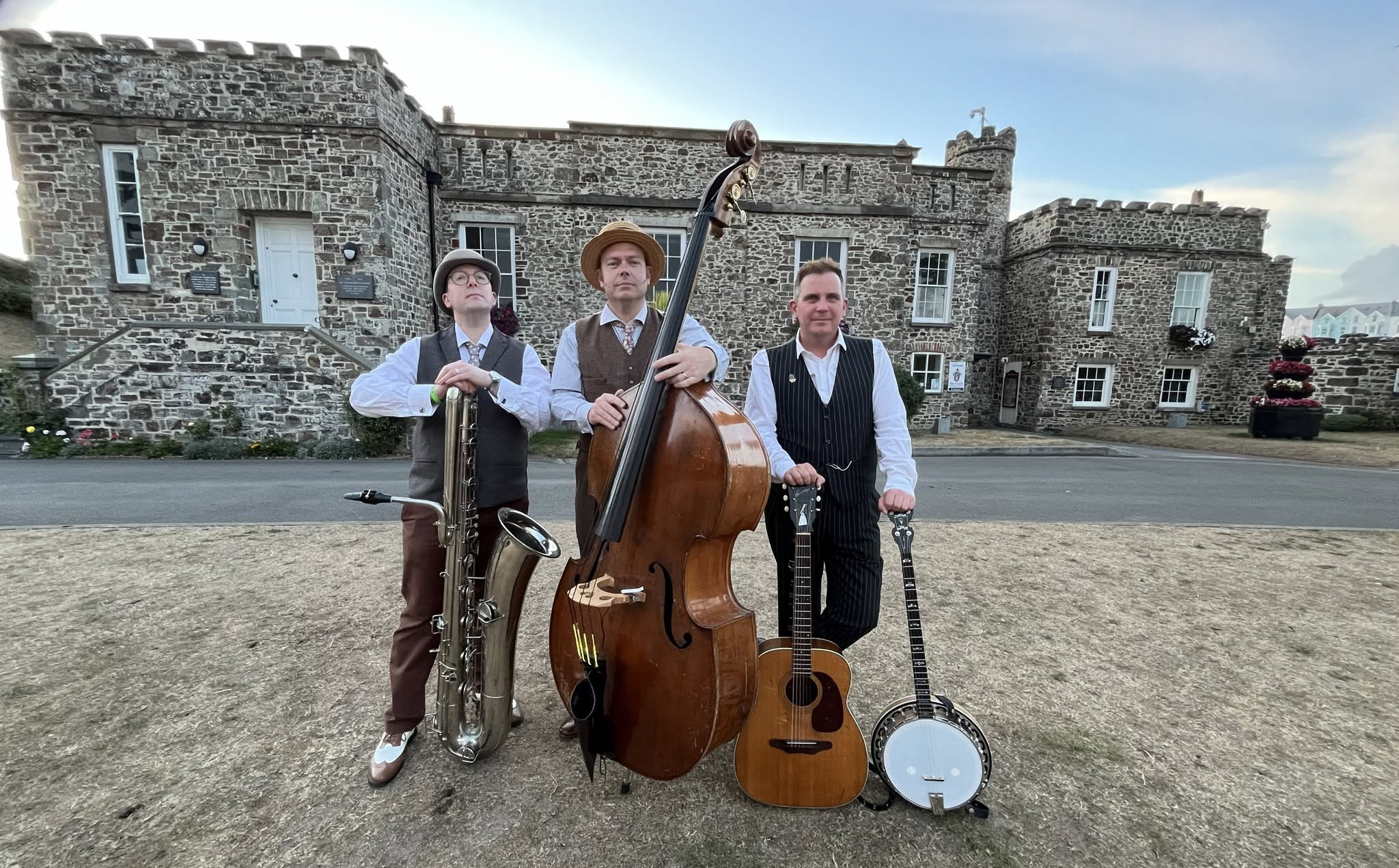 Time (Uttoxeter) — SUN 4 OCT