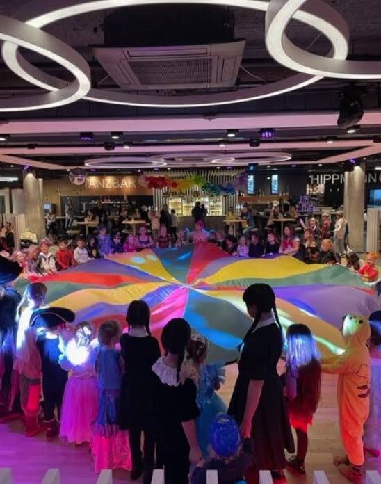  Faschings-Party mit Clown, Kinderdisco uvm. — SUN 7 FEB 2027