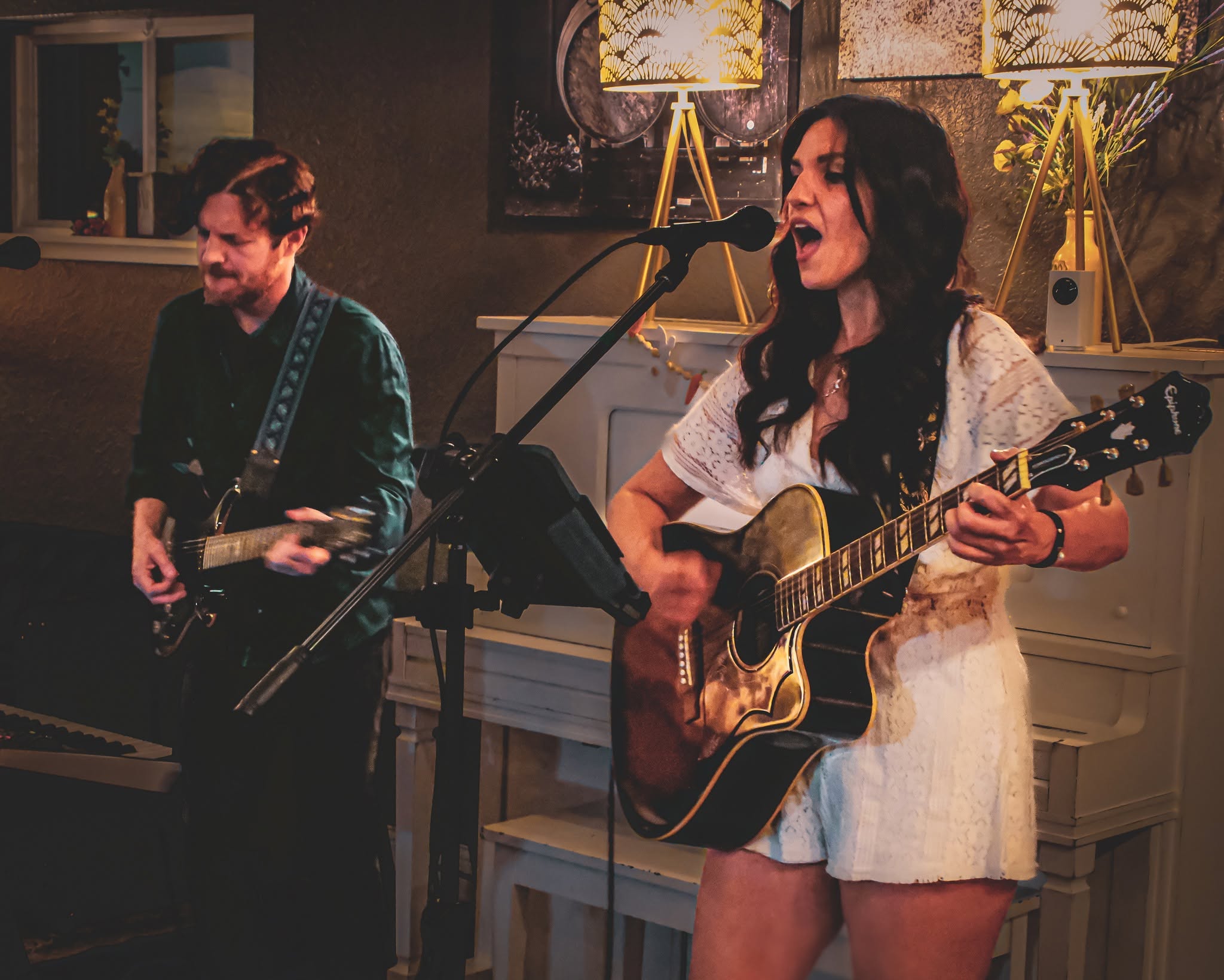 Meadowlark @ Six Twelve Coffeehouse and Bar — TUE 6 – WED 7 OCT