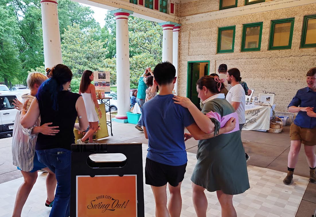 Swing Dance at the Saturday TGP Farmer's Market — SAT 10 OCT