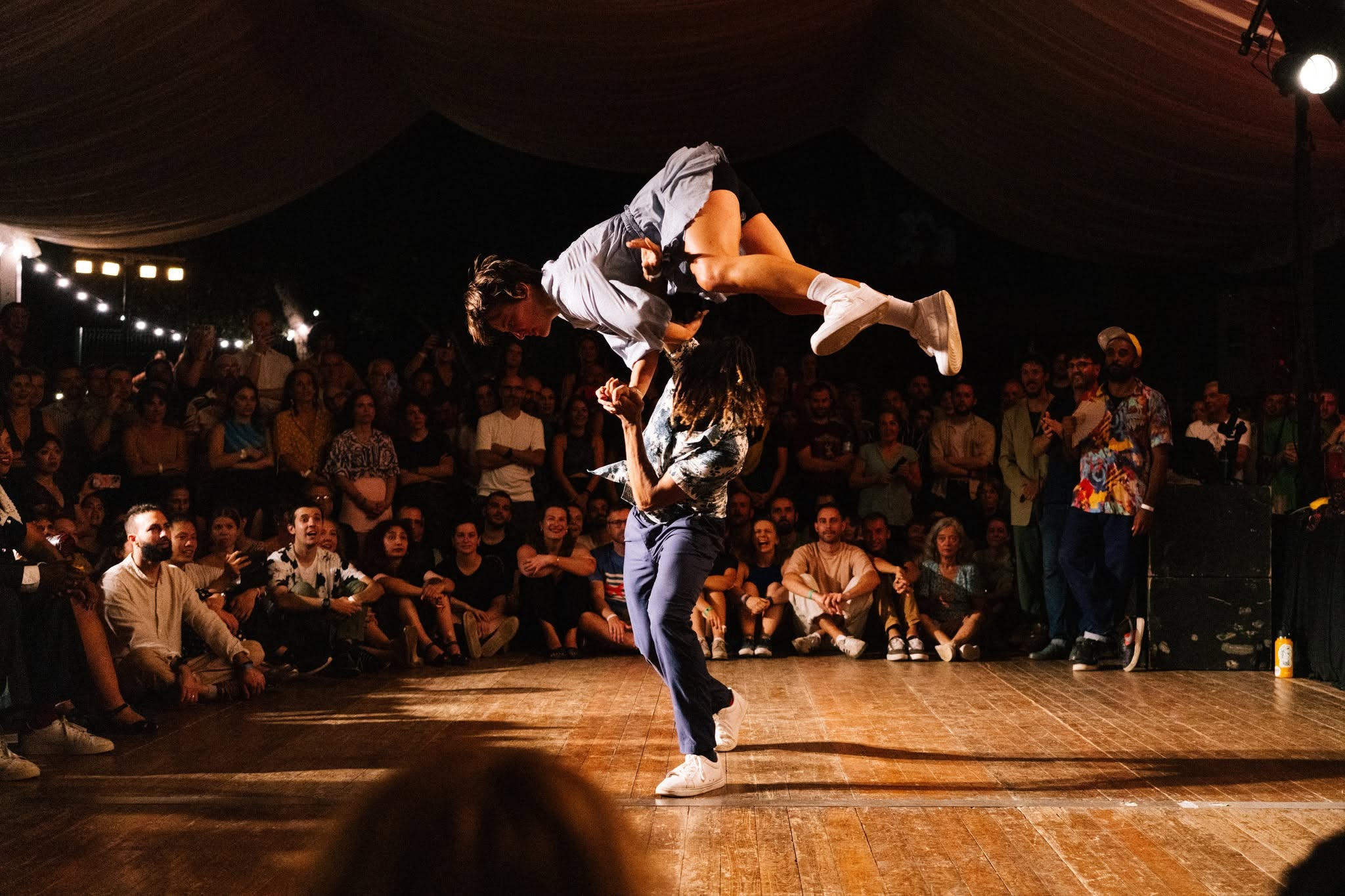 Aerial workshop by Hanna & Sean: Air Steps - Intermediate level — MON 12 OCT