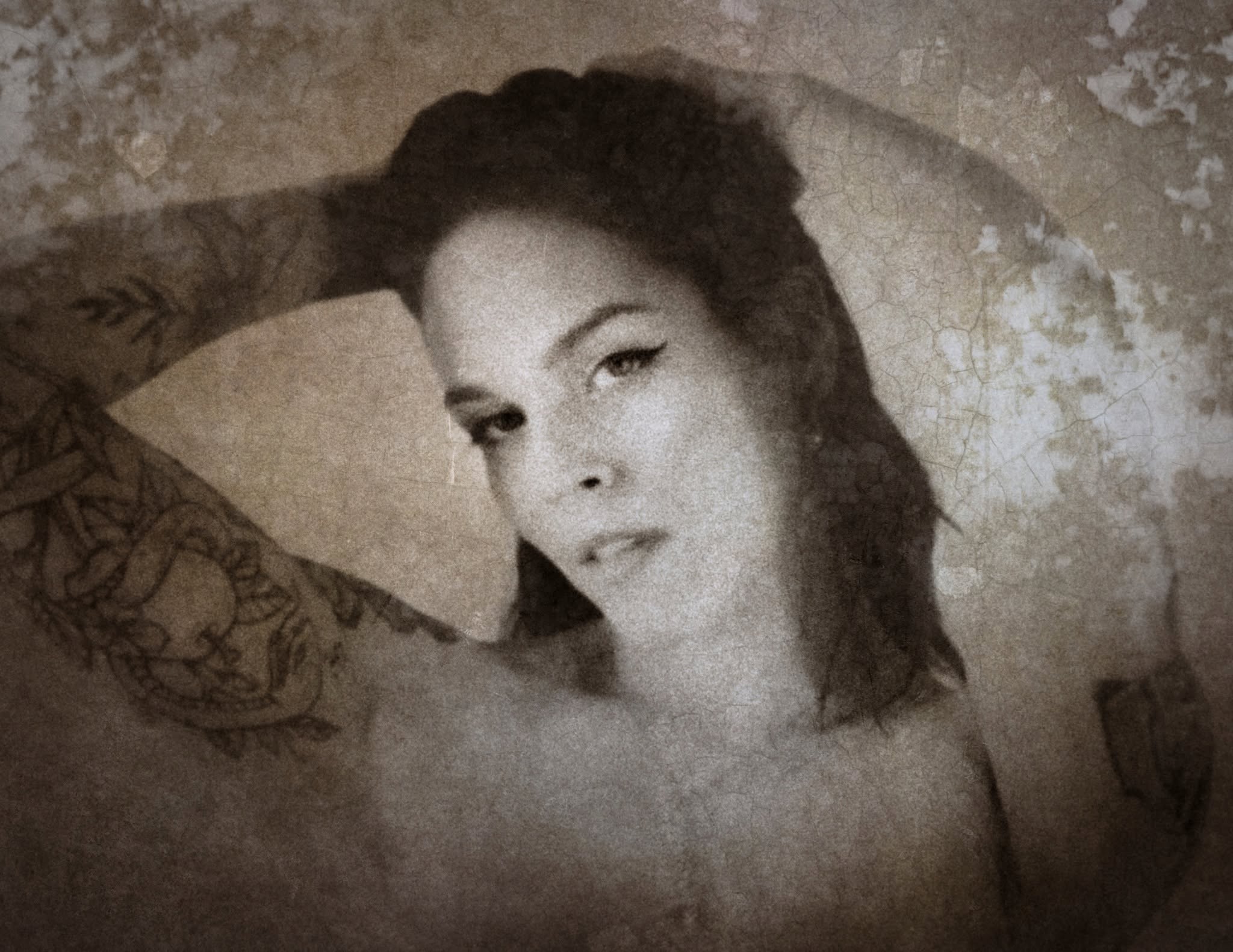 Madaline Collins Live at Six Twelve Coffehouse and Bar — THU 8 OCT