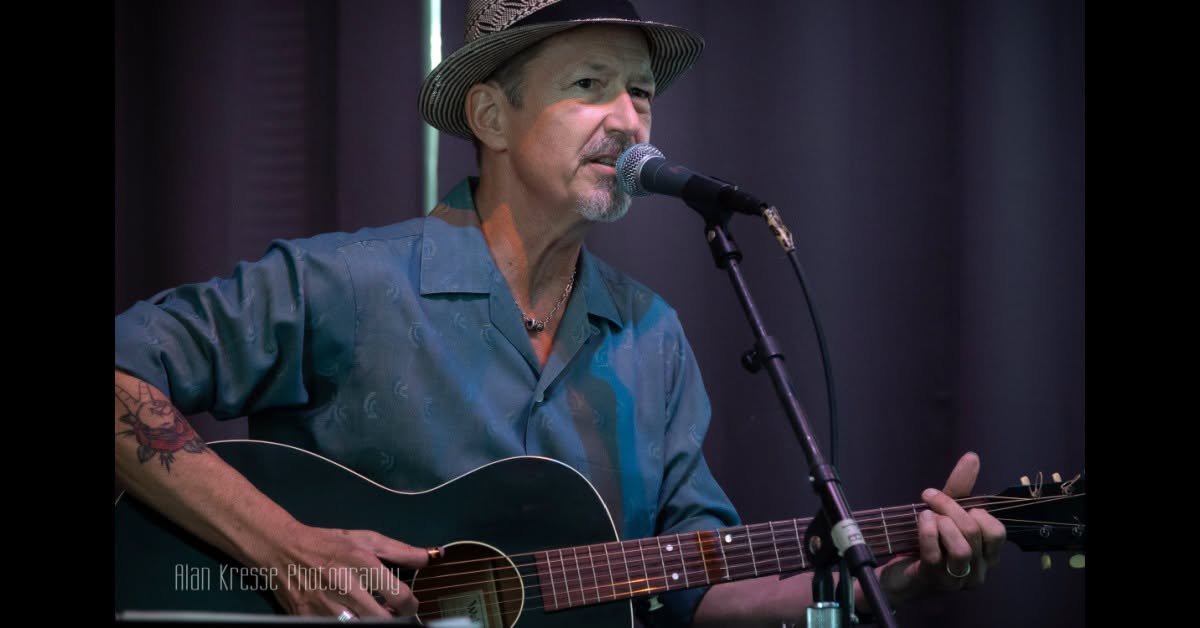 Dan Hovey — TUE 13 OCT