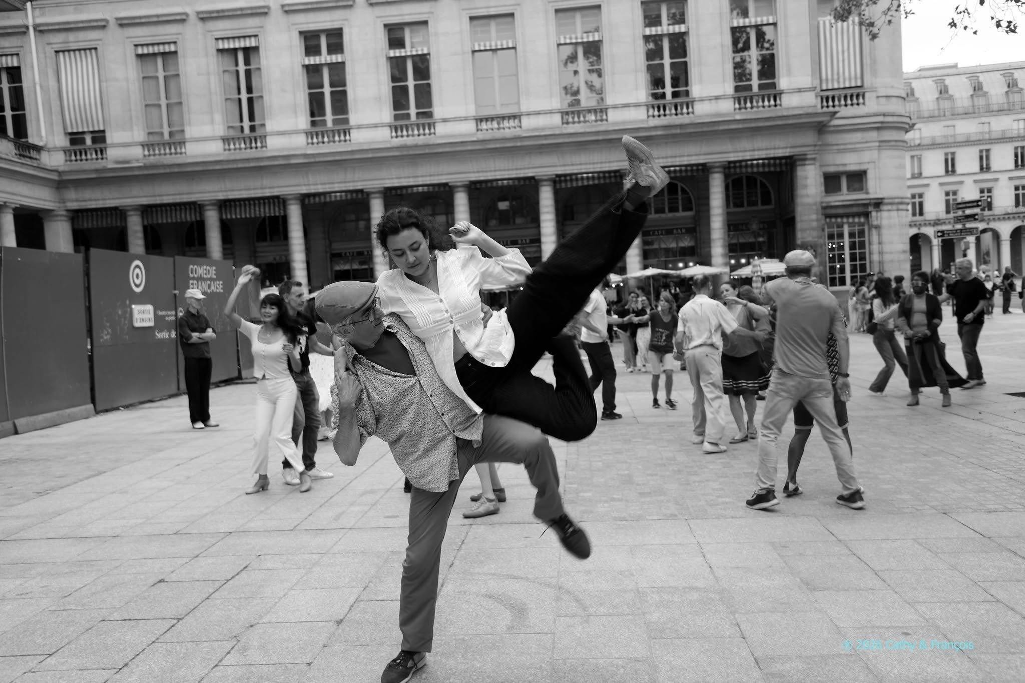 Swing party avec live band + DJ Sylvain Gautier — SAT 17 OCT
